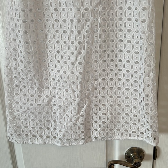 NWT FLORENCE FANCY Cold Shoulder White Eyelet Beach Dress - Picture 6 of 10